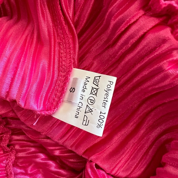 Hot Pink Plisse Set - Picture 7 of 7